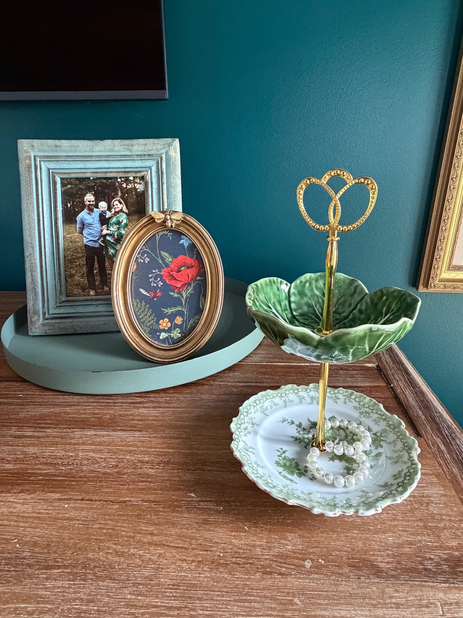 Green Bordallo Pinheiro Trinket Stand
